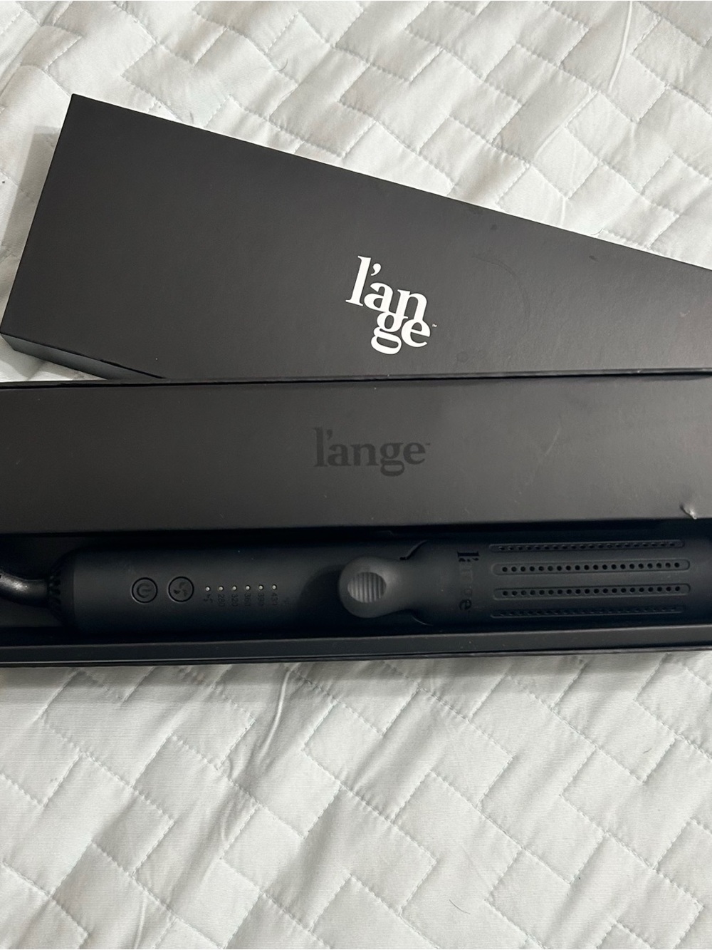 Lange Matte Black Hair Styler with Branded Box